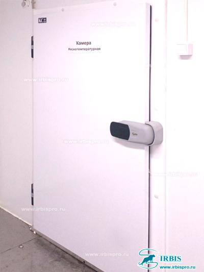 Распашные двери коммерческой серии РД (КС)